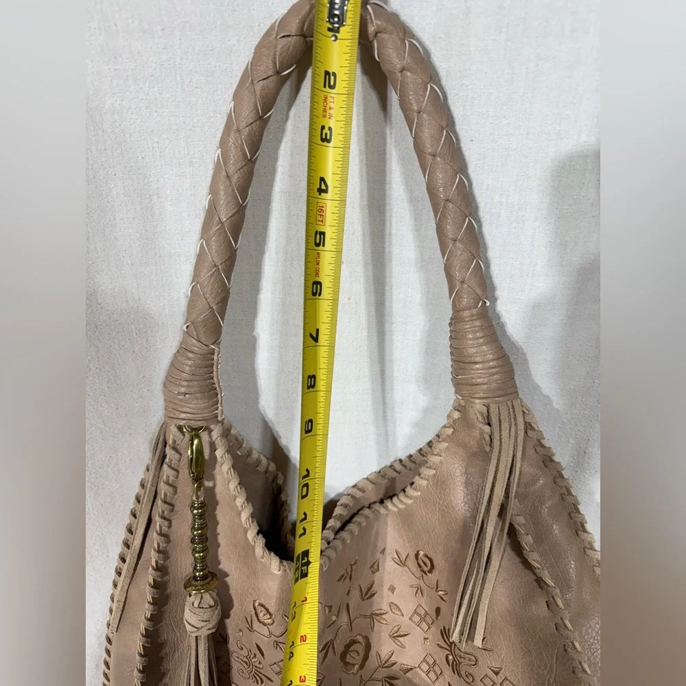 DV by Dolce Vita chic tan